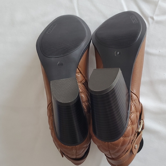 New 
Alfani Wakefield Women's Ankle Boots Brown Leather Zip Up, Size: 9.5M - Picture 11 of 15